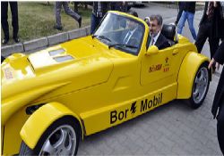 Borla çalışan arabayı denedi 